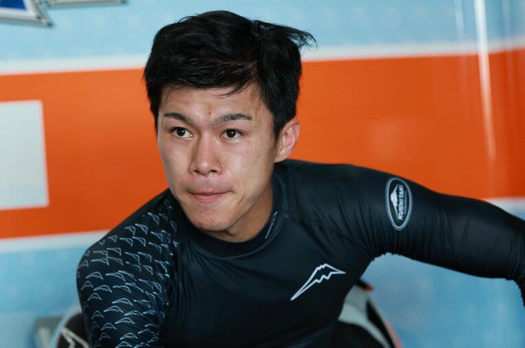 決勝レース終盤の追い上げは見事だったが、レース後の小椋の表情は冴えなかった　©Satoshi Endo