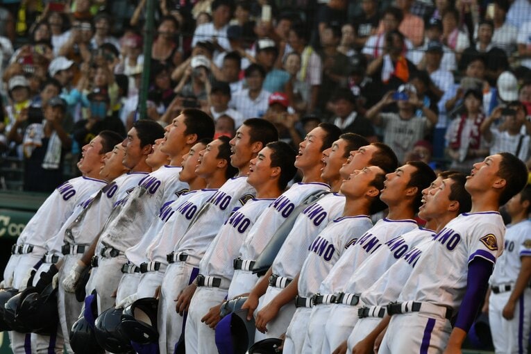 【コマ送りで見る】第100回大会、語り継がれる甲子園の名場面「９回無死満塁から２ランスクイズの決定的瞬間を振り返る　©Hideki Sugiyama