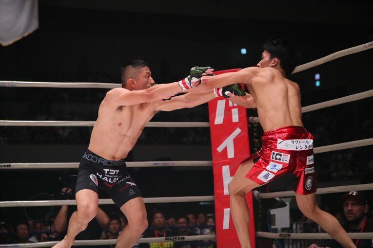 vs堀口恭司（1R・KO勝利、2019年8月18日）　©RIZIN