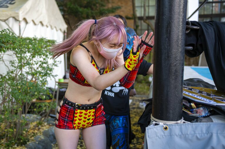 慶應プロレス研究会“唯一の女子学生レスラー”無村架純が“男子相手”に闘う理由「木村花さんみたいに」《特別フォトインタビュー》(36)