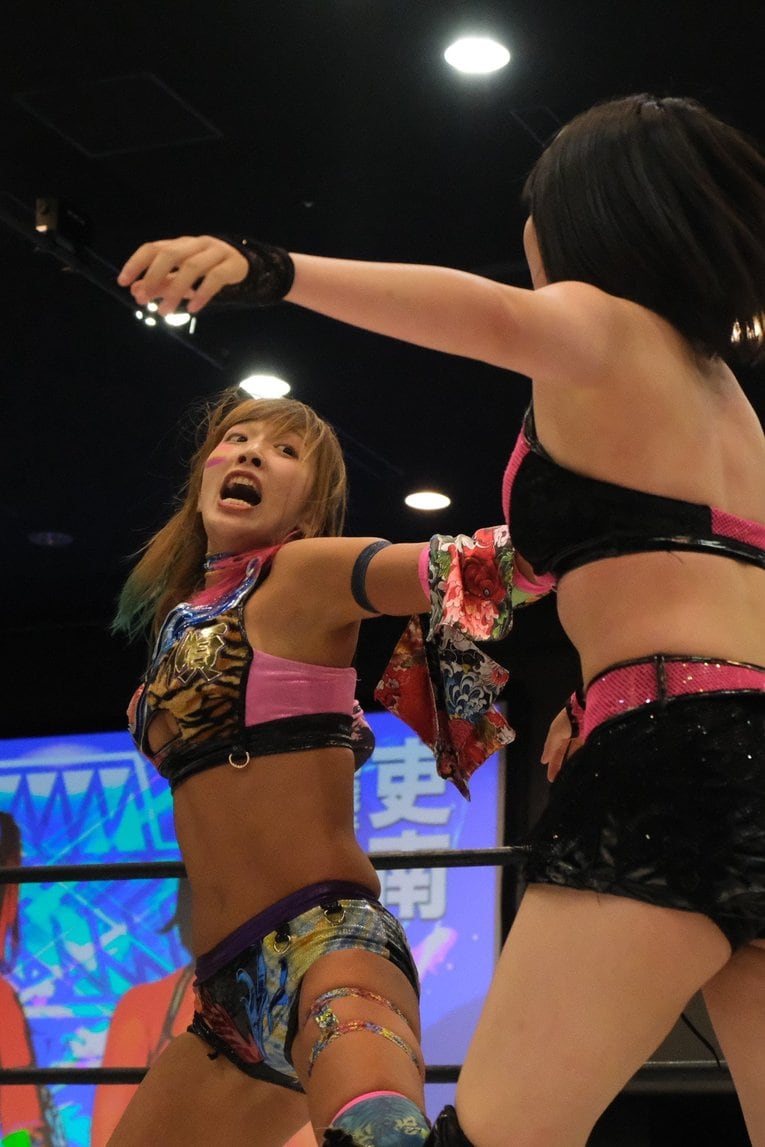 ウナギ・サヤカvs.吏南