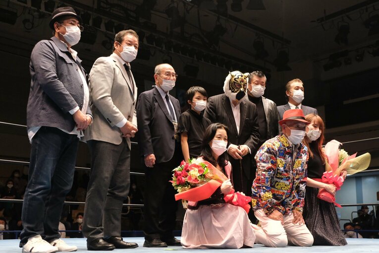 「タイガー・クイーンの涙を見た」佐山聡考案の“新技”で勝利も…彩羽匠戦で崩れかけた女性版タイガーマスクの“謎”(46)