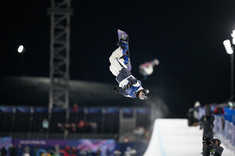 ミラノ五輪男子ハープパイプ決勝【スワイプするとそのほかの写真もご覧になれます】　©Nanae Suzuki／JMPA