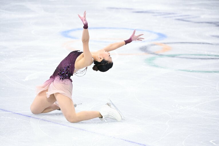 「めっちゃ、すぱっと決めました」坂本花織（25歳）が現役引退を”決断した理由” …ラスト五輪に向けた”最後の課題”とは「緊張とどう向き合うか」(35)