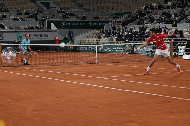 精密機器ジョコビッチがシステムエラー　全仏V13ナダルの思考法「疑念は人生の一部だ」(2)