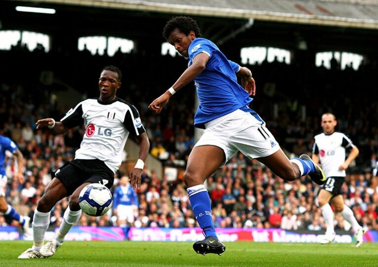 名古屋の超大物FWジョーは剛柔自在。恩師はモイーズ、風間監督にも適合。(2)