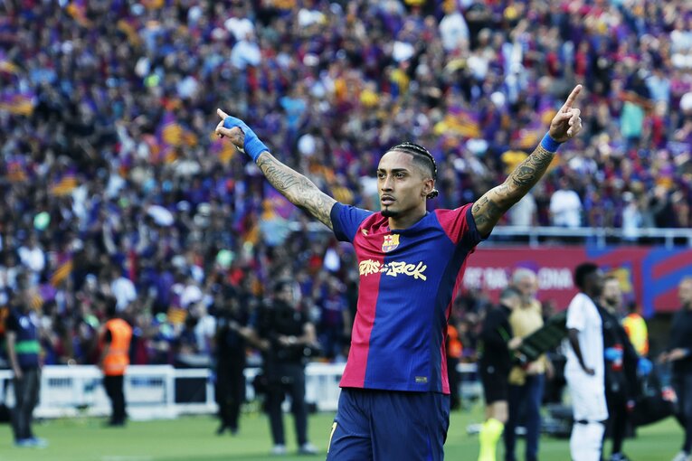 左足から放たれる逆サイドへのグラウンダーシュートの精度の高さが、今季チームを何度も救った　©Daisuke Nakashima