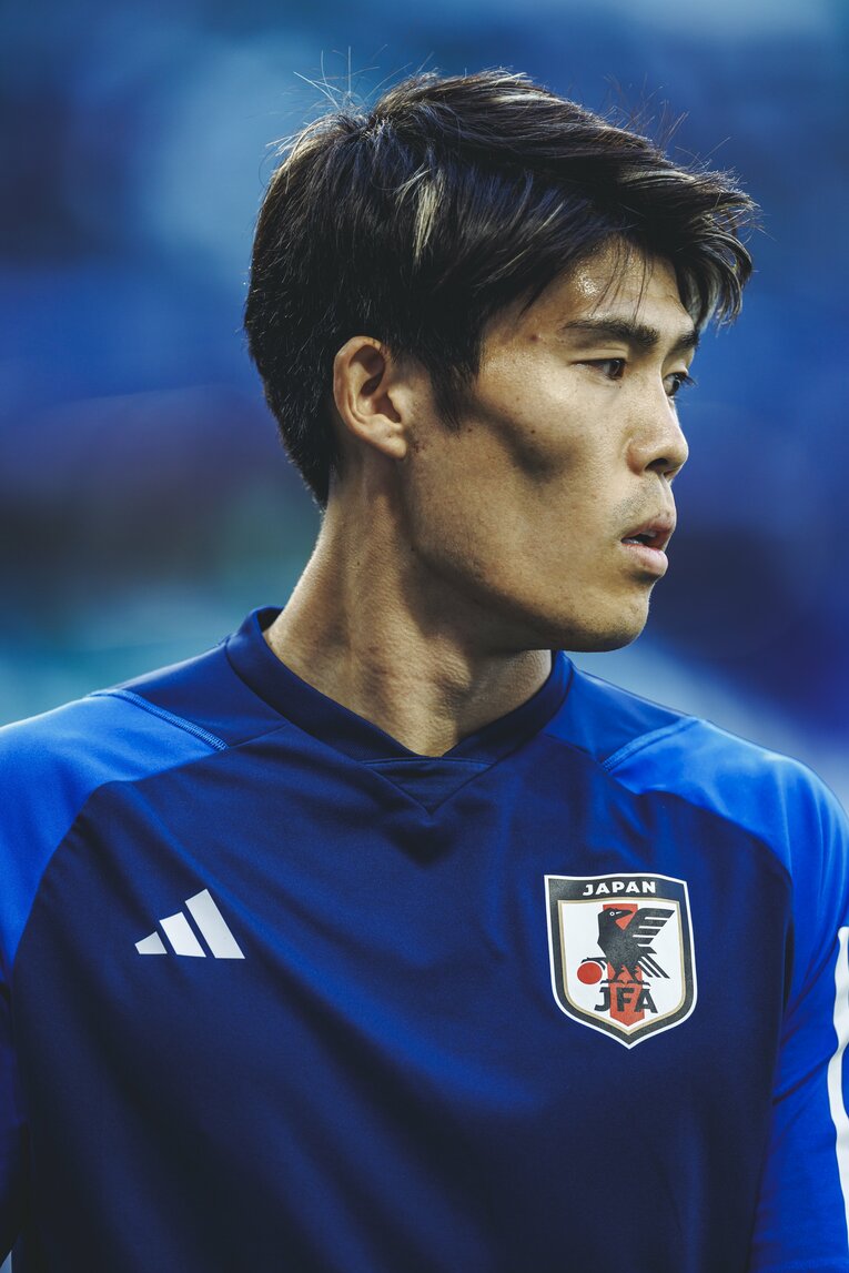 鬼気迫る表情で試合に臨む冨安健洋　©︎Kiichi Matsumoto