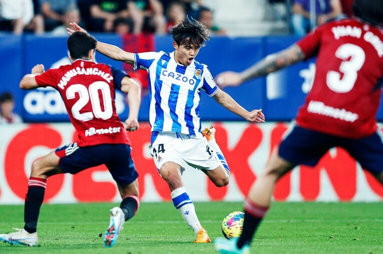 「タケ、今日はお前の日になる」と監督に送り出された通り…久保建英21歳の7点目→“MVP後ひっそり行動”をカメラマンは見た(33)