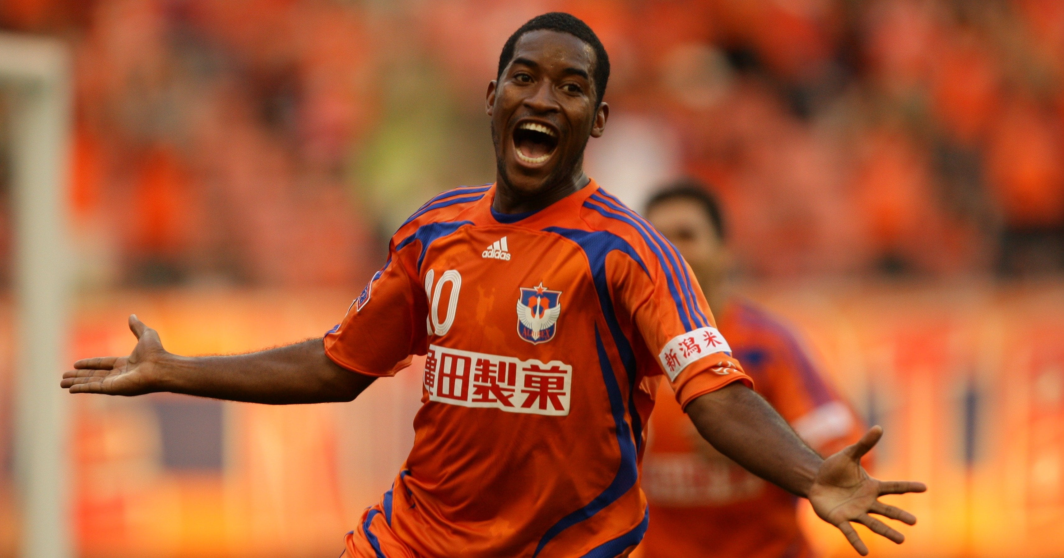 日本で初めて雪を見たよ」“今はポッチャリ”元ブラジル人名FW43歳「活躍