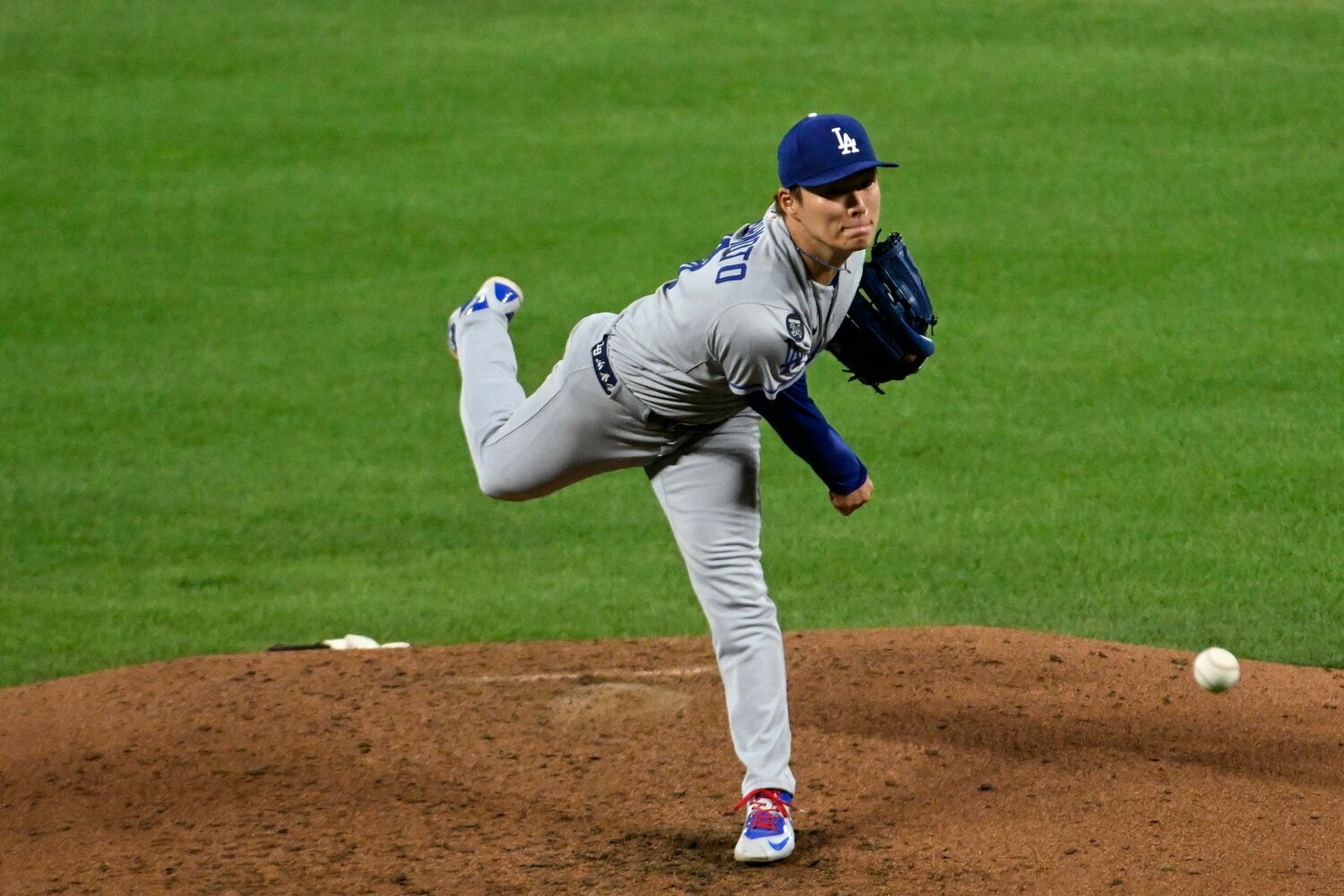 この日の山本は球威、制球とも素晴らしかった　©Getty Images