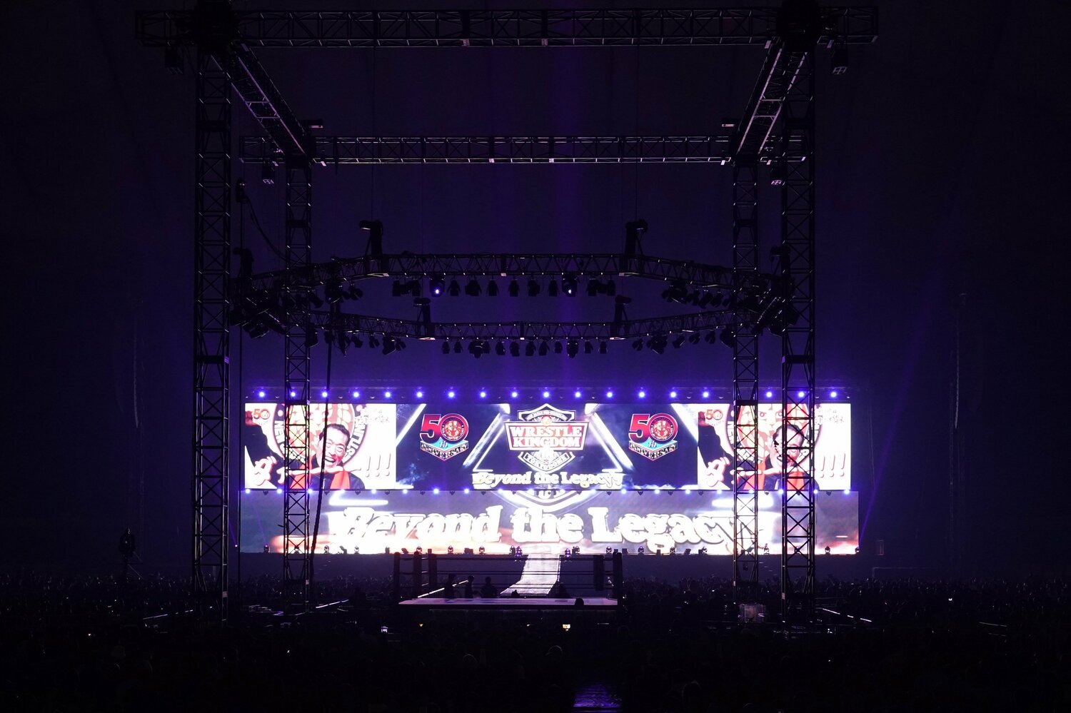 4日の第1試合前、東京ドームのモニターには猪木からのビデオメッセージが流れた