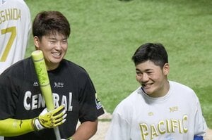 【話題】清宮幸太郎が”三冠王”村上宗隆にナイショで付けたニックネームとは？「清宮世代」から「村上世代」へ…追い抜かれた同級生への本当の思い