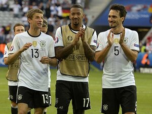 W杯優勝に導いた3人に引退通告。過渡期を迎えるドイツ代表とレーブ。