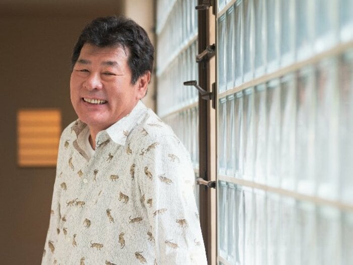 死にかけたボクサーはなぜ芸能界に? 俳優・赤井英和(63歳)が今も第一線で活躍できる理由「半沢直樹のときもNG、多かったなぁ…」<Number Web> photograph by Shiro Miyake