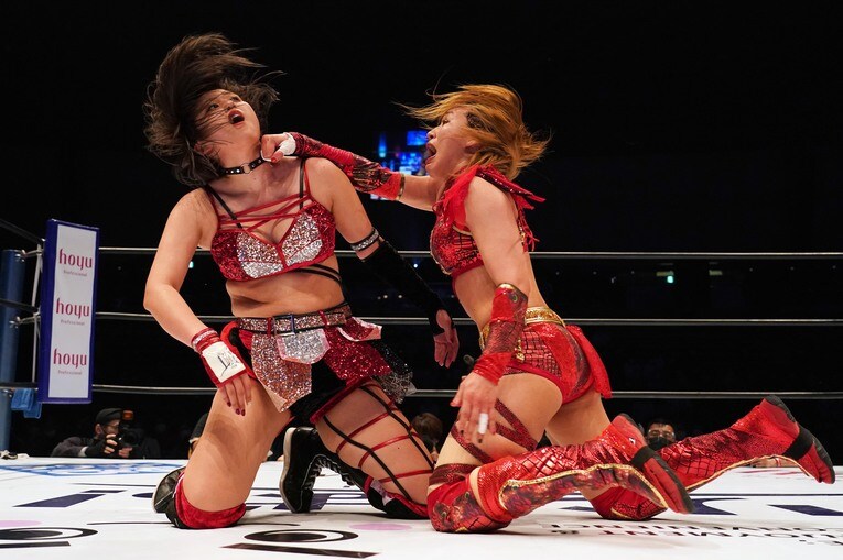 「あんな弱い奴に何ができる、とバカにされ…」デビューから15年、スターダム王者・朱里が女子プロレス大賞に輝くまで《特別グラビア》(34)