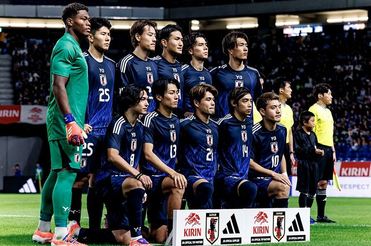 2－2で終わったパラグアイ戦、W杯に向けてトルシエはどう見たか ／ photograph by Kiichi Matsumoto