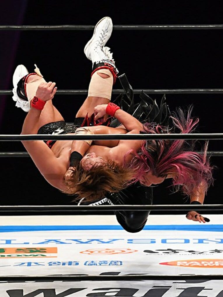 内藤哲也でもオカダでもなかった……。裏切り者・EVILがIWGP新王者に！(3)