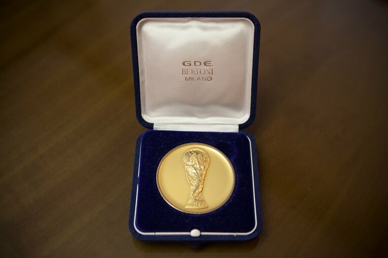 メダルの製造工程も　©Paolo Vezzoli