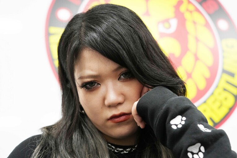 オーカーンとの試合に向けて闘志を見せる鈴季すず　©Essei Hara