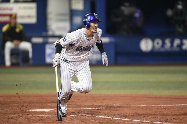 横浜時代の梶谷　©︎BUNGEISHUNJU