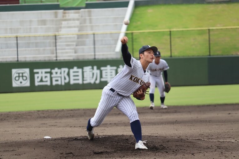 聖光学院打線を2安打に抑えた照沼。173センチと小柄だが、トレーニングで77キロの体躯に。今大会で最速148キロもマーク　©Genki Taguchi