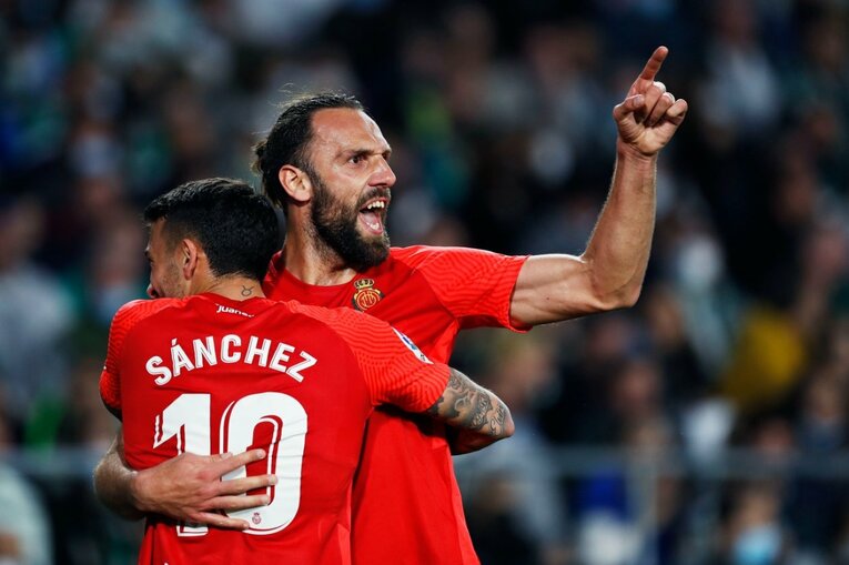 森保監督が久保建英をスペインまで見に来たのに…45分で交代　カメラマンが「終盤までいれば」と心残りを感じた理由(32)