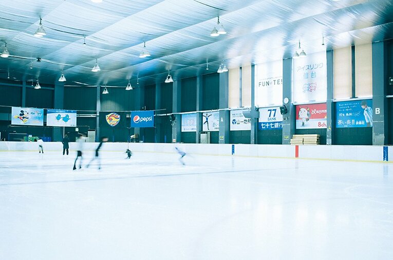 コロナ禍の影響を大きく受けるアイスリンク仙台。羽生結弦の活躍を希望に苦境を耐え抜こうとしている ／ photograph by Asami Enomoto