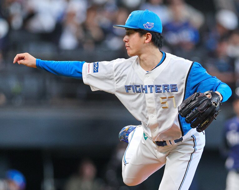 今季、ここまでプロ初完封を含む4勝を挙げている北山。ドラフト8位からの下剋上の真っ最中だ　©︎JIJI PRESS