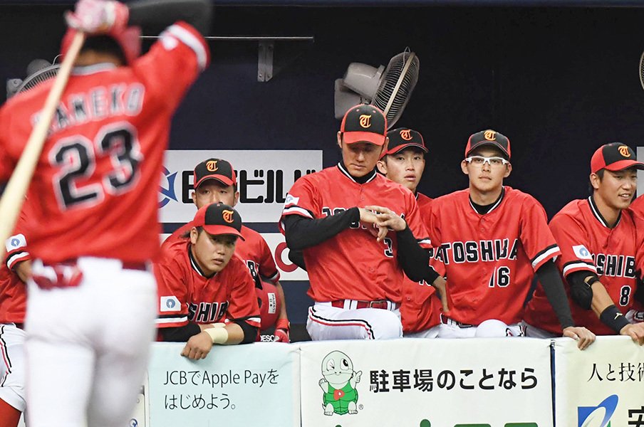 もし東芝が野球部を閉じていたら 社会人に進む学生数はプロの4倍 プロ野球 Number Web ナンバー