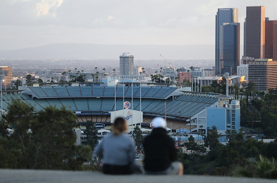 幾多の危機を乗り越えてきたMLB。失われた時間で見直すべき原点。<Number Web> photograph by Getty Images