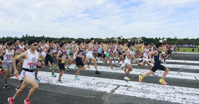 「ニッポンはエキデン中心になっている」アメリカの指導者は日本の長距離界をどう見ている？「ハーフマラソン向きの大卒ランナーが多い」（齋藤裕）