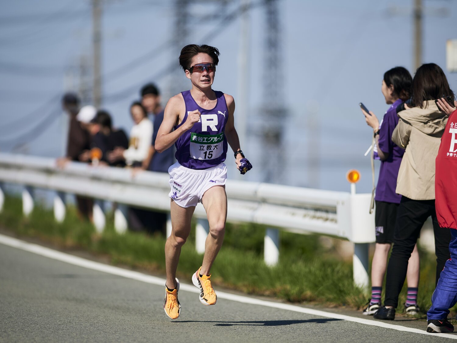 全日本駅伝7区で力走する馬場（3年）　©Yuki Suenaga