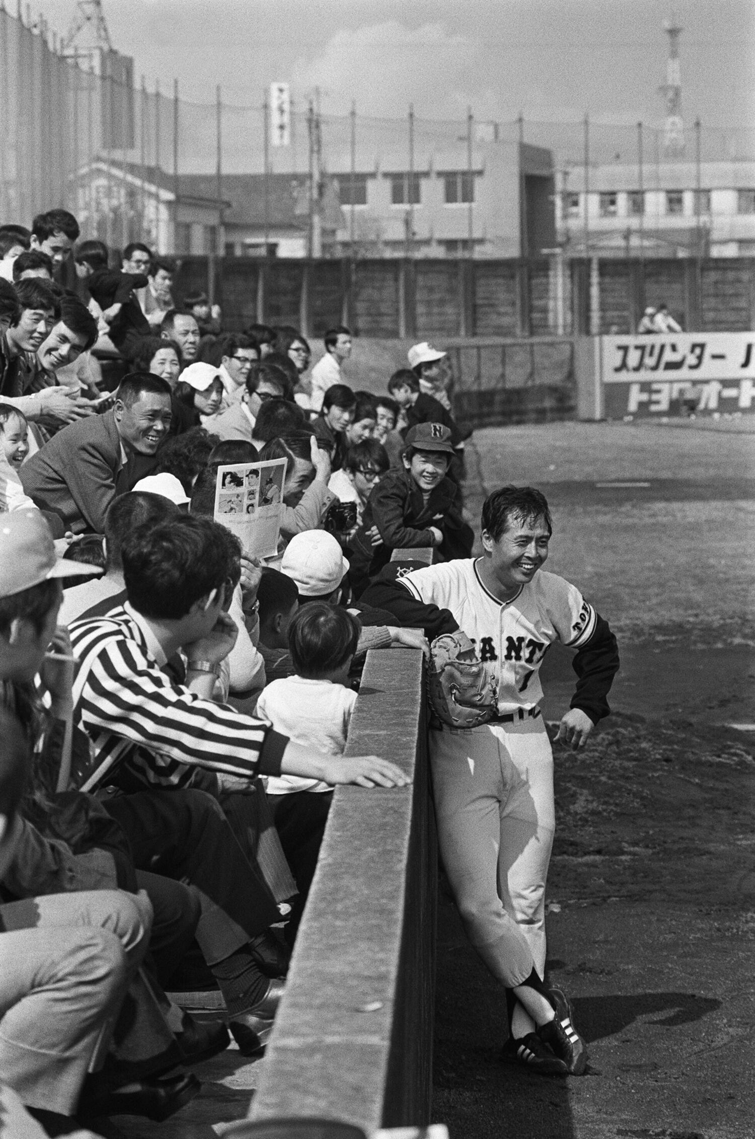 1973年、宮崎キャンプでの巨人・王貞治　©JIJI PRESS