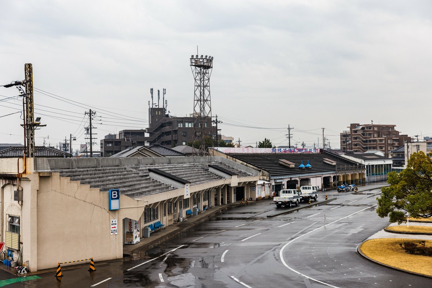 名鉄自動車学校にいまもまだ残るスタンド