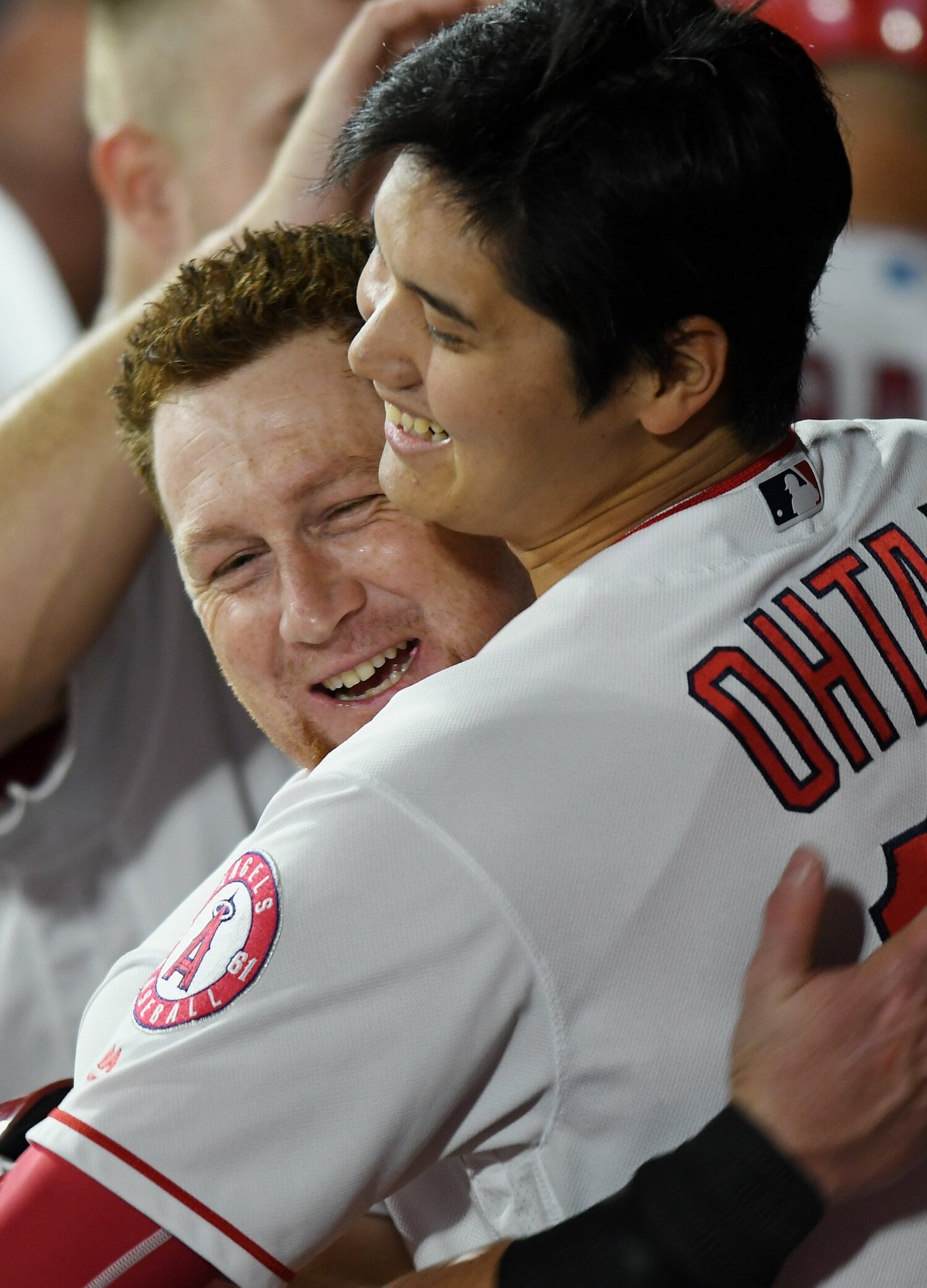 トラウトと並び“兄貴”として大谷を支えたカルフーン。大谷の本塁打後には「お辞儀」パフォーマンスも恒例だった　©Getty Images