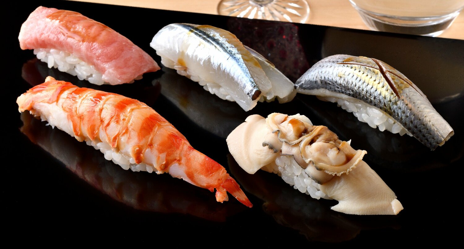 ニルス監督は「日本の寿司」に感銘を受けたという※写真はイメージです ©BUNGEISHUNJU