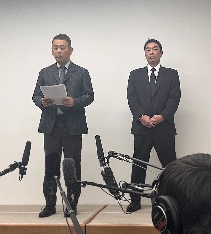 長女から託された手紙を代理人が読み上げた ©️JIJI PRESS