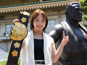 「真っ先にアントニオ猪木さんに報告したい」念願のIWGP女子王座獲得…Sareeeは“猪木の墓前”で何を伝えた?「今のプロレスにも戦いはありますよ」