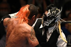 「狂ってるとしか言いようがねえ」初対決から3年…“デスマッチのカリスマ”葛西純とエル・デスペラードが交わした「血まみれの約束」