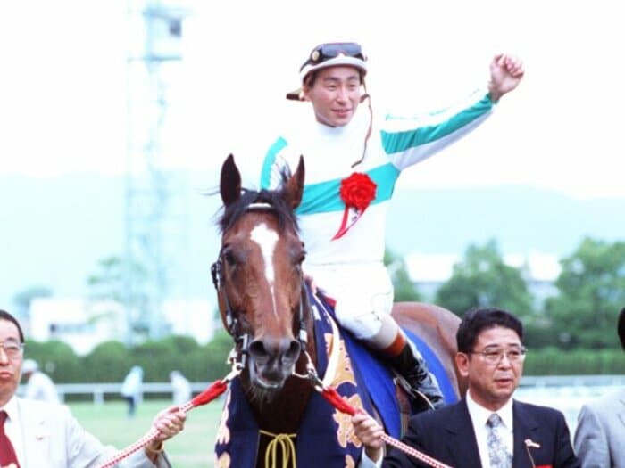 「この馬のおかげで今の俺がある。俺が金を出す」メジロライアンと横山典弘の絆…宝塚記念“最強のメジロ対決”なぜ武豊マックイーンに勝てたのか？＜Number Web＞ photograph by Sankei Shimbun