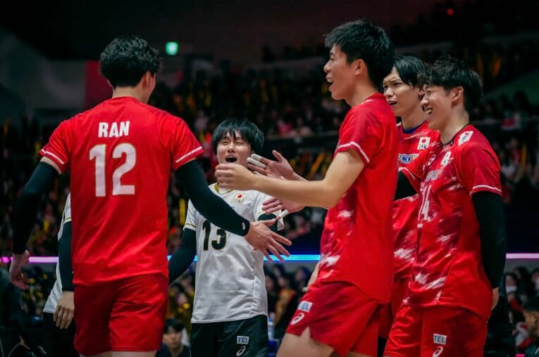 ©︎Volleyball World