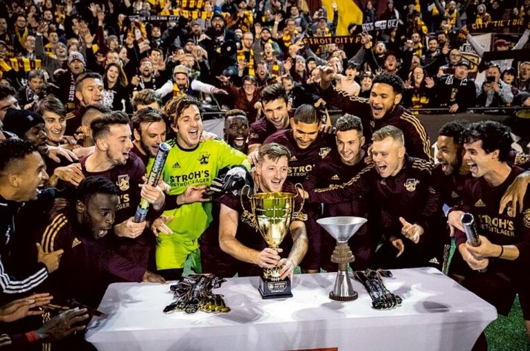 2020年秋シーズンにタイトルを獲得したデトロイト・シティFC。21年にはNISAレジェンドカップも獲得し、リーグ内では強豪のポジションにいる ／ photograph by L’Équipe