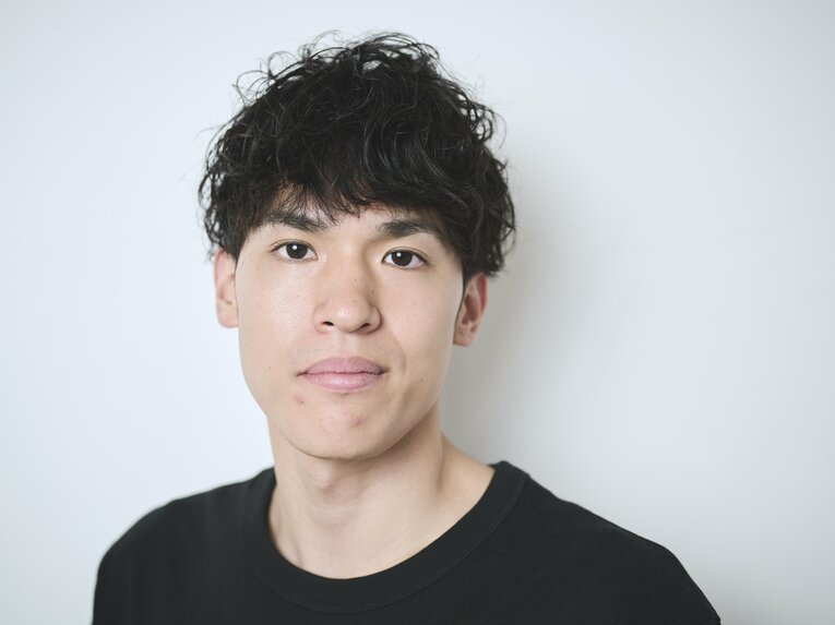 楢崎明智　©︎Yuki Suenaga