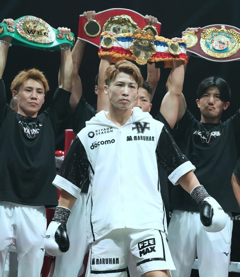 試合開始のゴングを待つ井上尚弥　©Naoki Fukuda