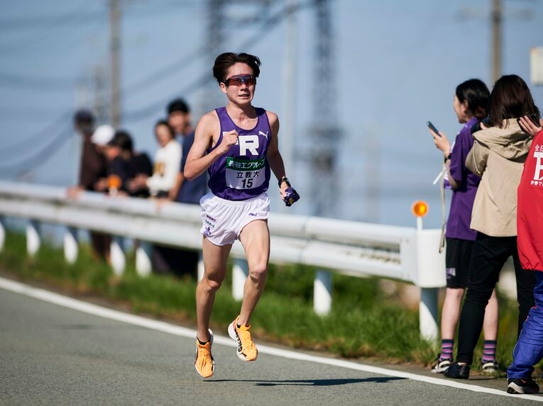 全日本駅伝7区で力走する馬場（3年）　©Yuki Suenaga