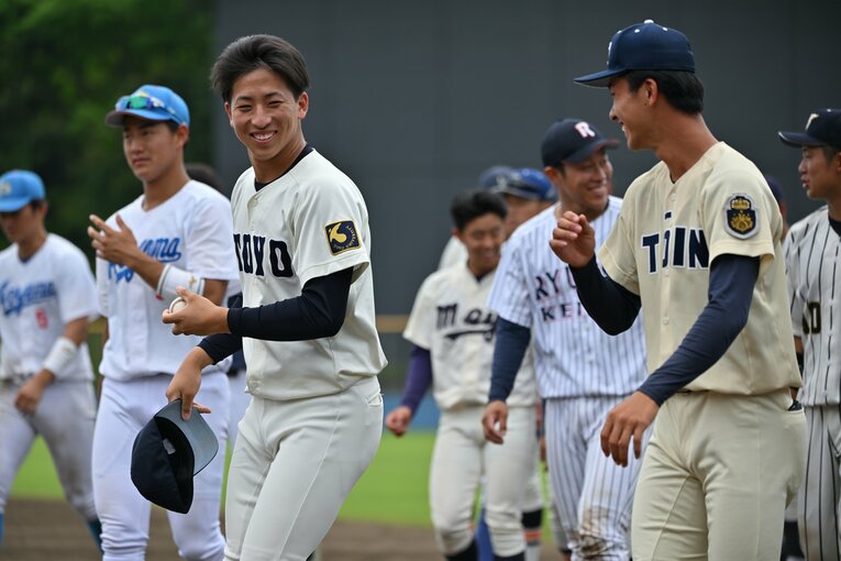 仲良さげな2人　©Hideki Sugiyama