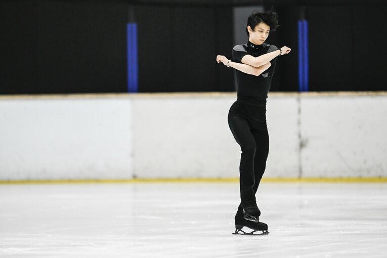 『SEIMEI』を3回続けて　©Asami Enomoto