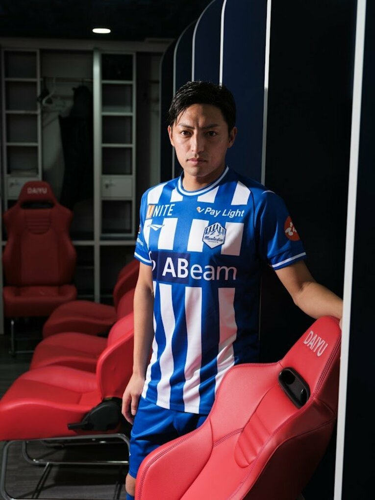 2022年シーズンの新ユニフォーム　©︎MONTEDIO YAMAGATA