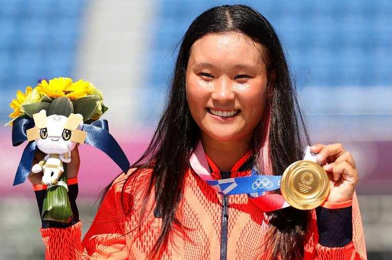 メダルラッシュが続くスケートボード。女子パーク種目で初代女王に輝いたのは19歳の四十住さくらだった ／ photograph by Getty Images